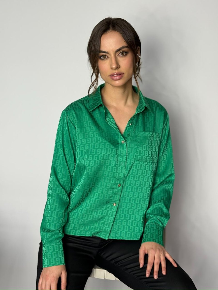 Blusa Gabrielle en satén verde esmeralda
